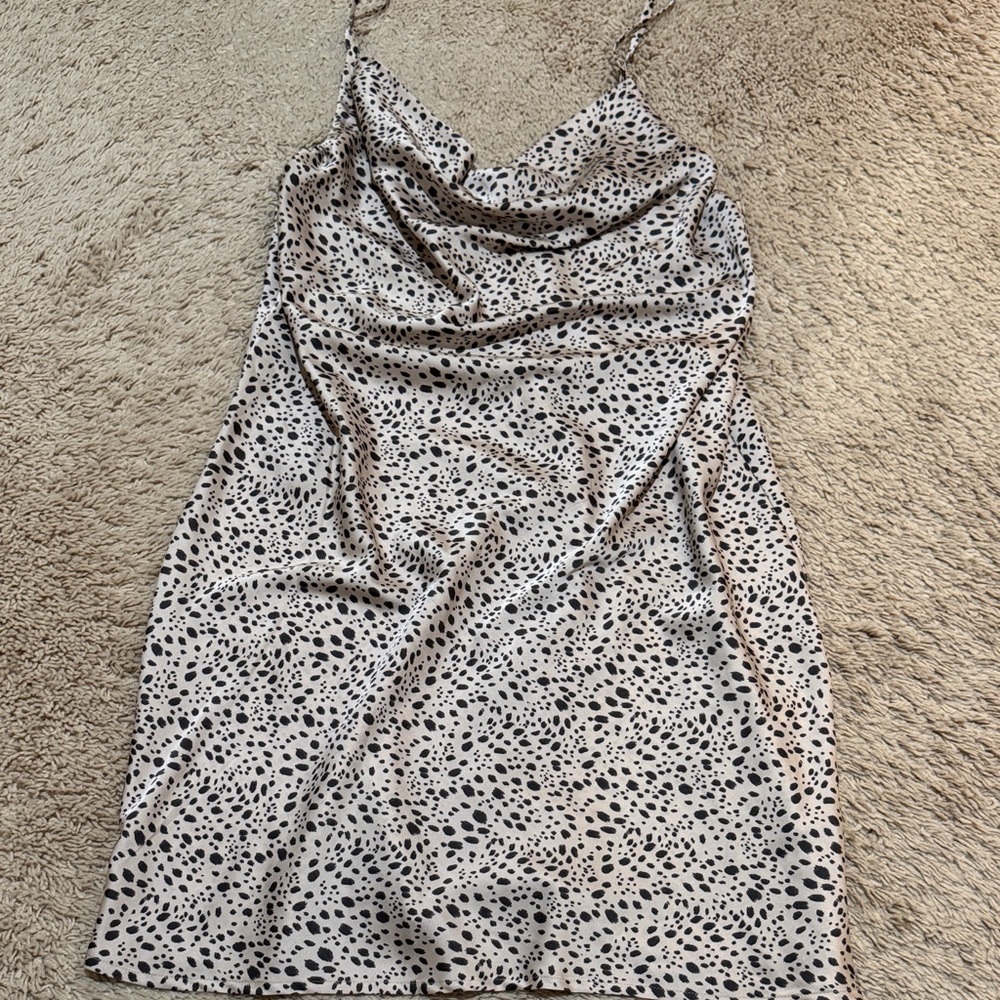 Forever 21 Black and White Spotted Mini Dress